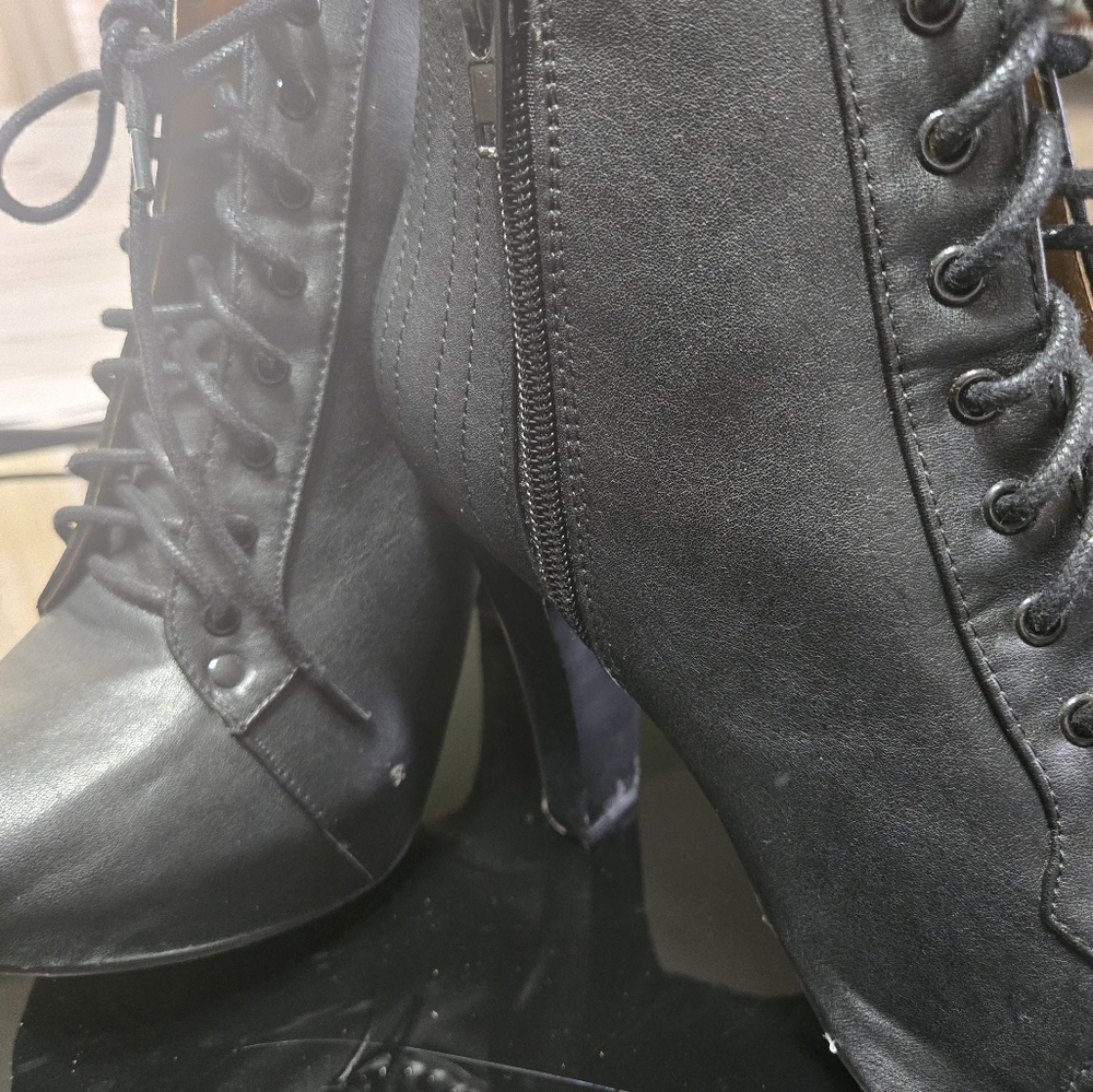 Women's Black Lace-Up Ankle Boots